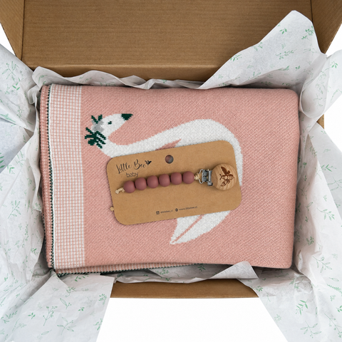 Caja Regalo Manta Tejida Swan +  Portachupete Dark Rose